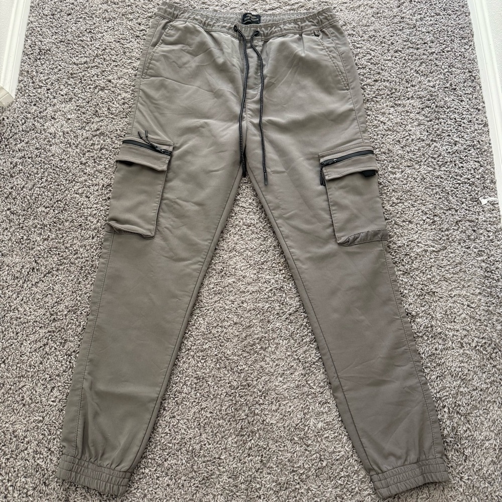 Men's Stylish Cargo Pants in Gray